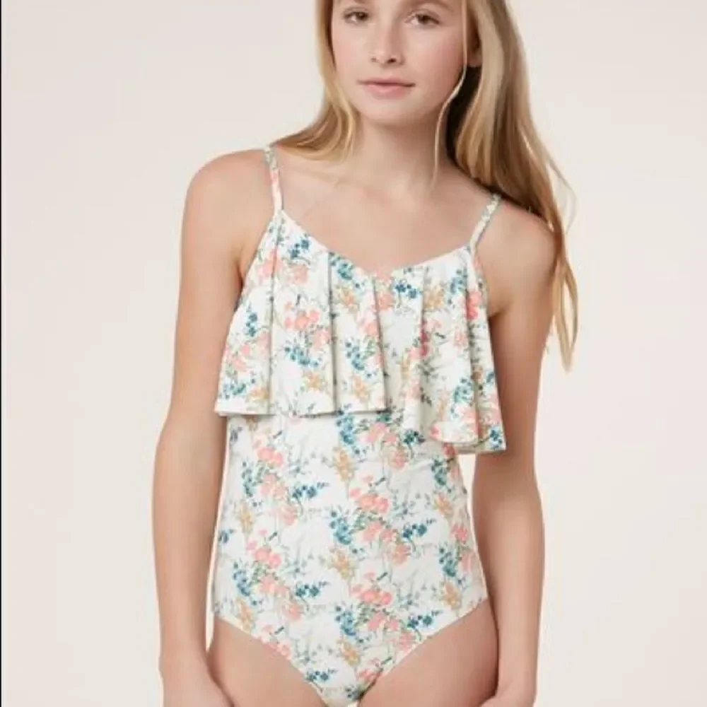 ✨4xHP✨Girls Ruffled-Trim One-Piece Swimsuit✨